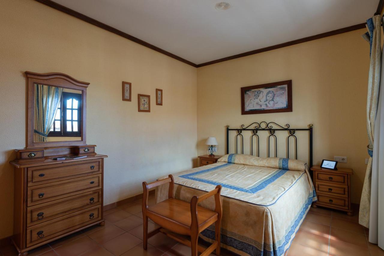 Homeforguest Villa Lobos Con Piscina Privada Caleta De Fuste Luaran gambar